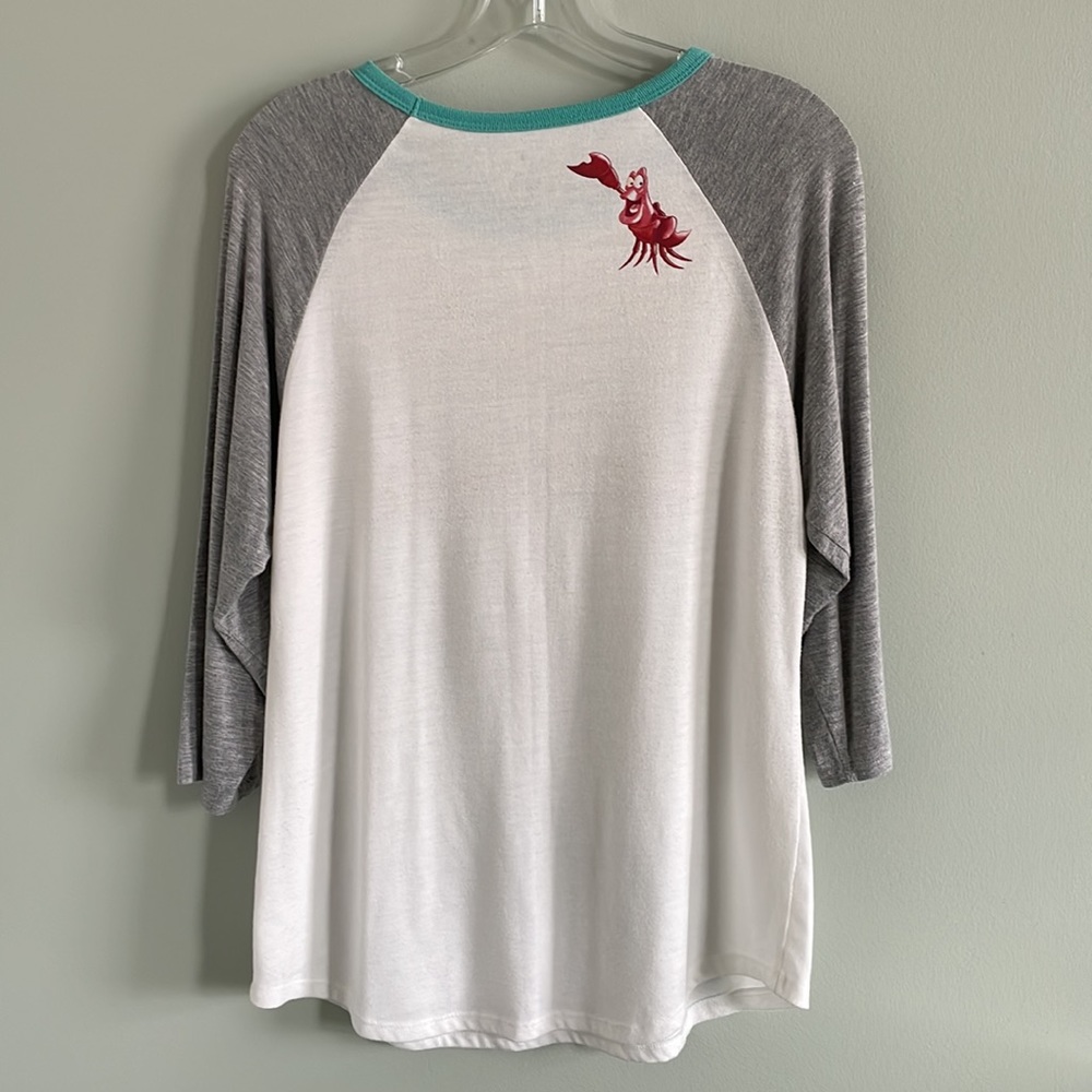 *SOLD* Disney’s The Little Mermaid Shirt, Size Medium - Picture 4 of 5
